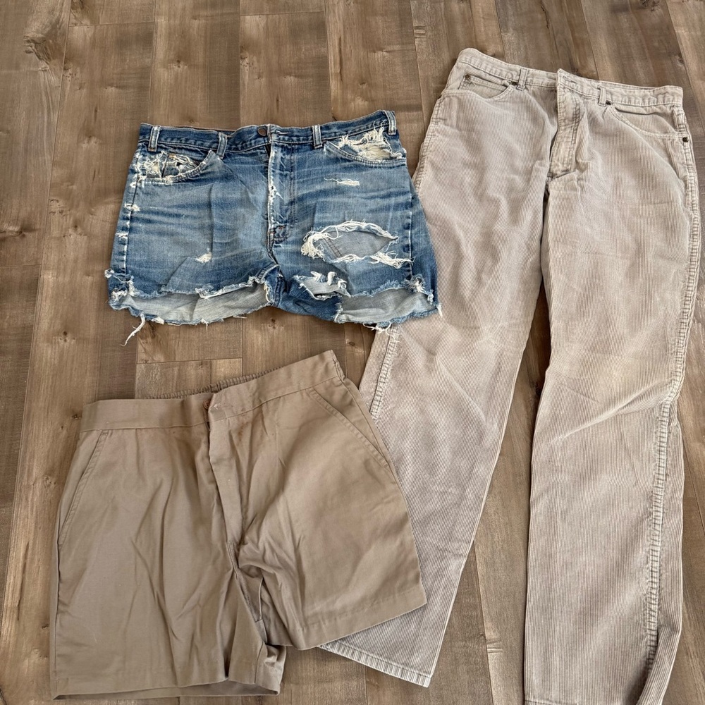 Vintage Lot of 3 Bottoms Shorts Corduroy Pant Levi Orange Tab Arnold Palmer READ